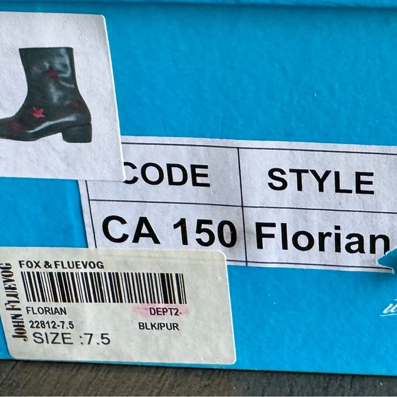 John Fluevog size 5.5 black booties with purple stars - Picture 2 of 5